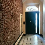 Andrea's Lovely - Free Private Parking Included! Apartment Genua