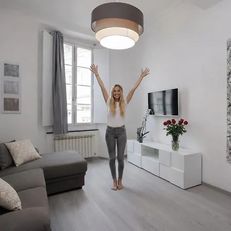 Lovely Old Town Apt With Free Private Parking Included! Appartement