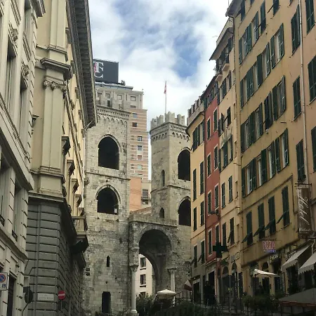 アパート Lovely Really Downtown - Free Private Parking Included! - ジェノヴァ